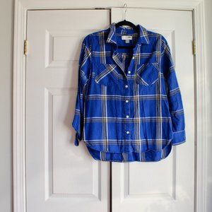 Old Navy Blue Black & White Clasic Plaid Button Down Shirt Size M Cotton Flannel
